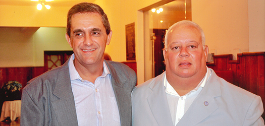 Vice-presidente e presidente da nova diretoria do Minas - Foto: Minas / Divulgao